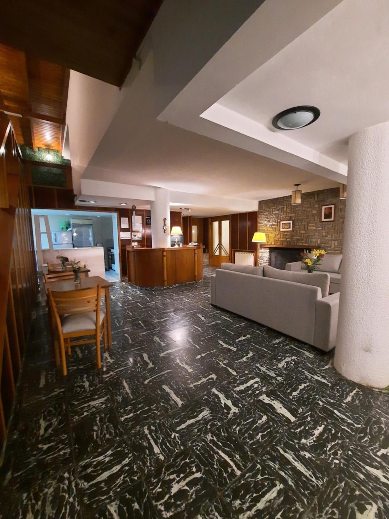 Hosteria Bello Horizonte San Carlos de Bariloche Bagian luar foto